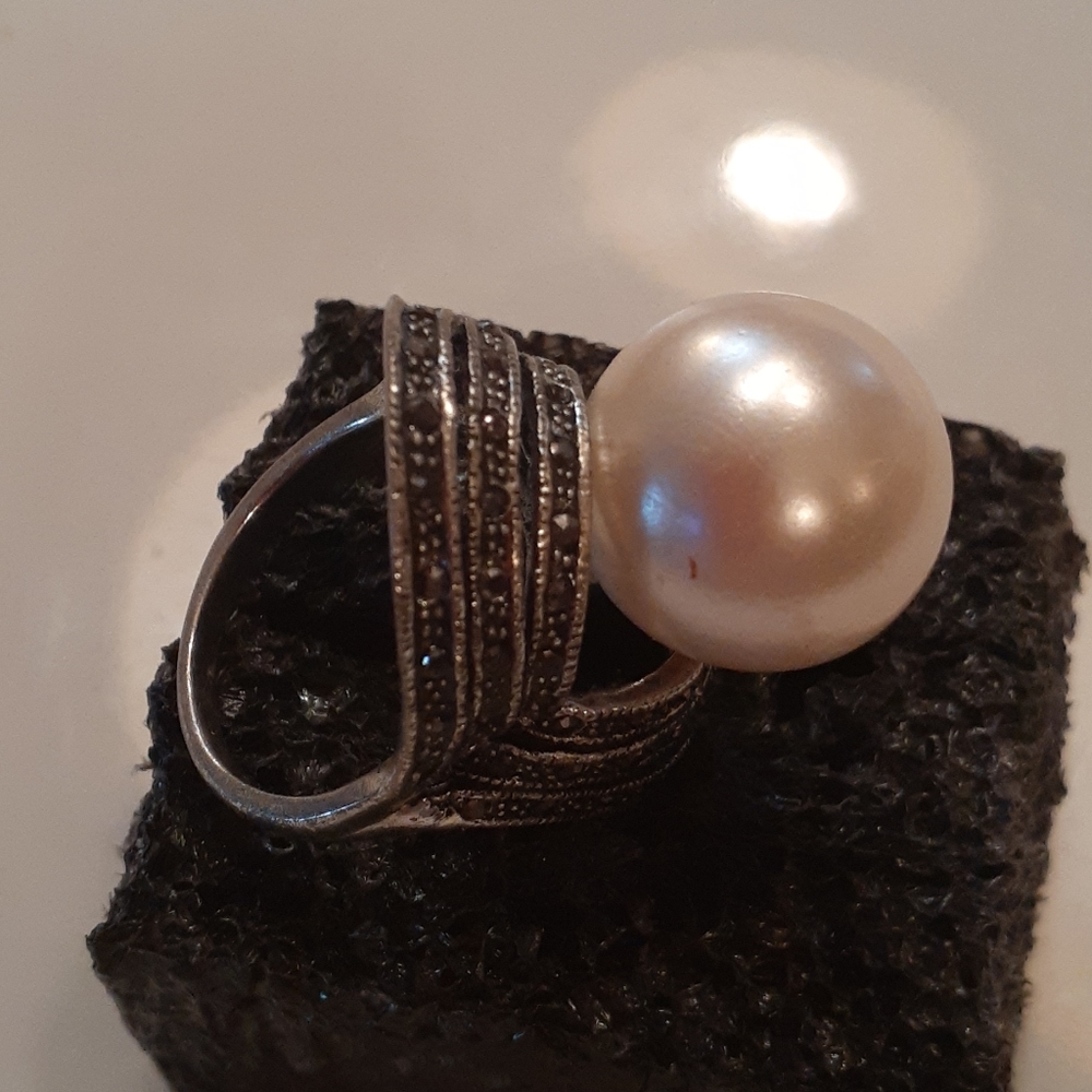 Big bold ring - Picture 2 of 10